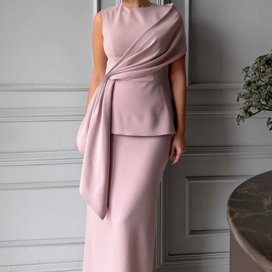 Elegantes Rock-Ensemble – Feminin, Raffiniert & Zeitlos