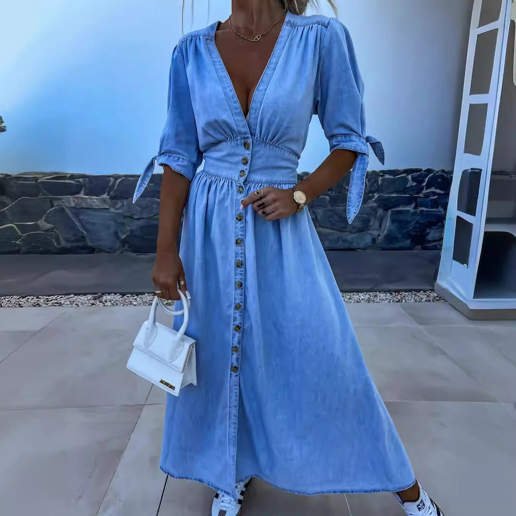 Mina Kleid – Eleganter Jeans-Look mit asymmetrischem Gürtel & geschnürten Ärmeln