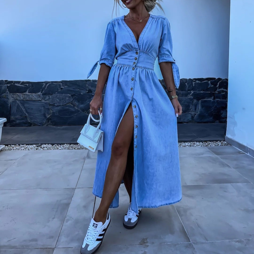 Mina Kleid – Eleganter Jeans-Look mit asymmetrischem Gürtel & geschnürten Ärmeln