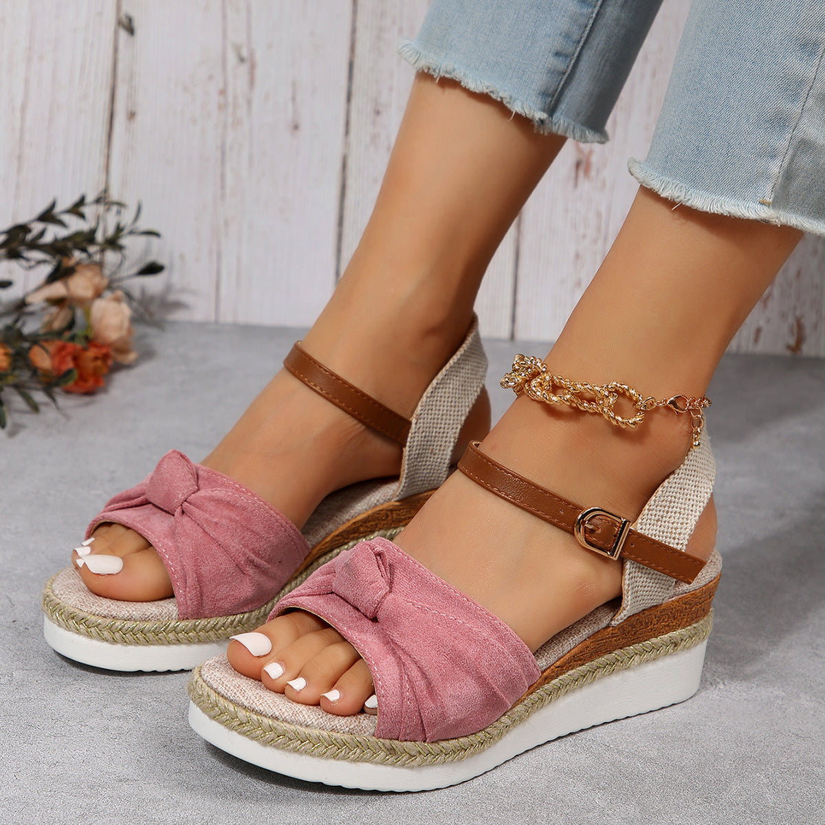 BellaNoeud – Stilvolle Komfort-Sandalen mit dicker Sohle & elegantem Halt