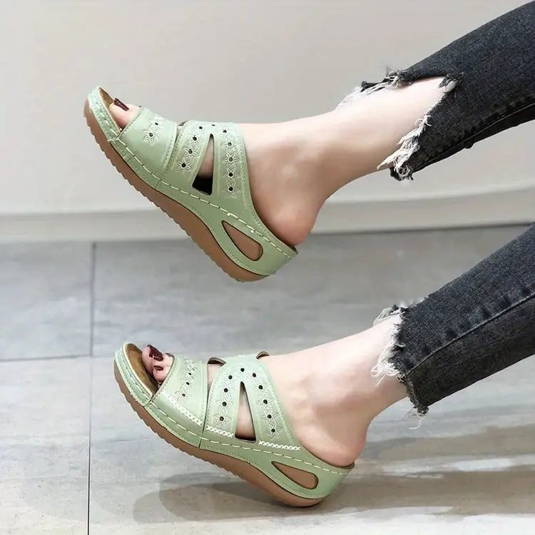 Cavashi – Mina Orthopädische Sandalen mit Komfort & Stil